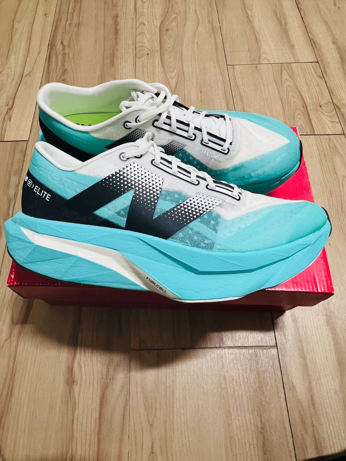 뉴발란스 퓨어셀 슈퍼컴프 엘리트 v4 D스탠 / 275 상품이미지1