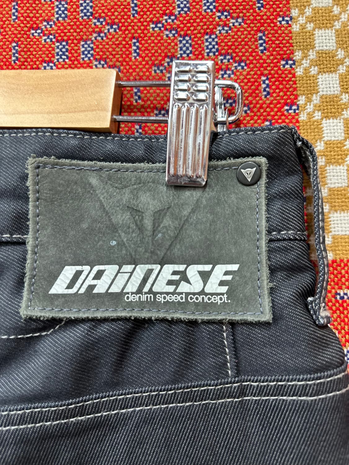 다이네즈 d tec 블랙 라이딩 데님 팬츠  30사이즈 상품이미지4