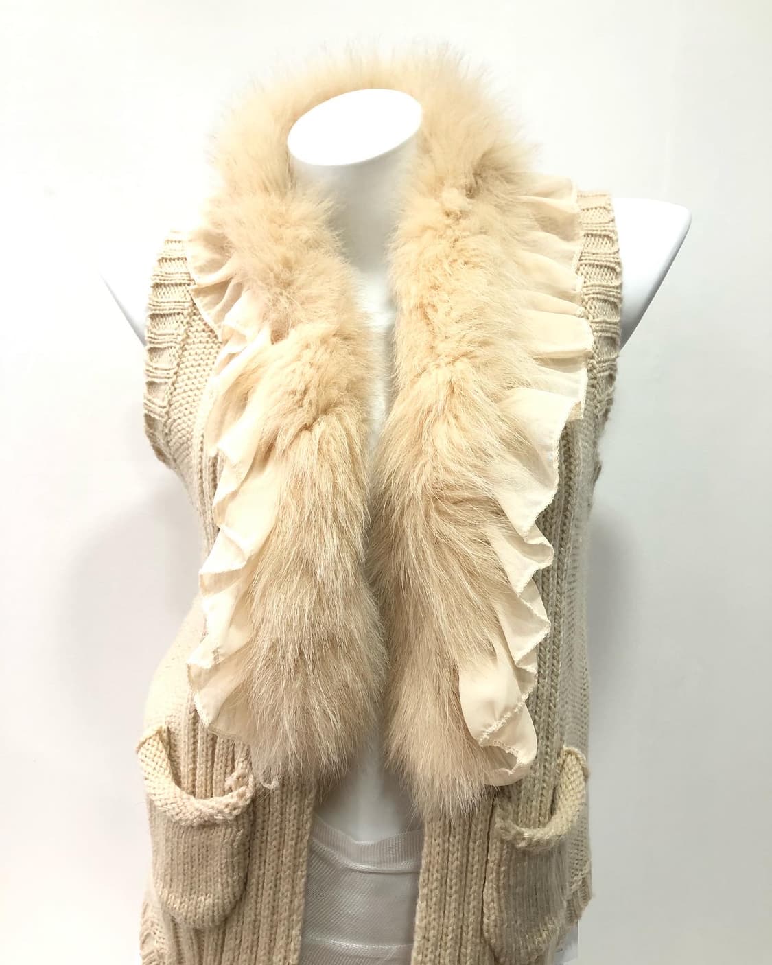 fox fur lace&back detail knit vest  상품이미지4