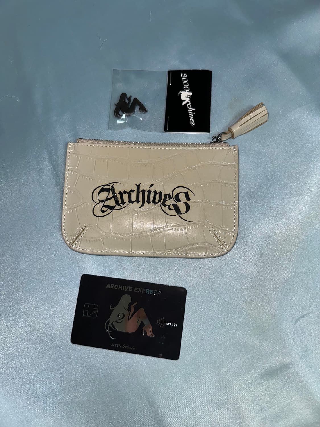 새상품) 2000아카이브 미발매 카드지갑+뱃지세트 상품이미지1