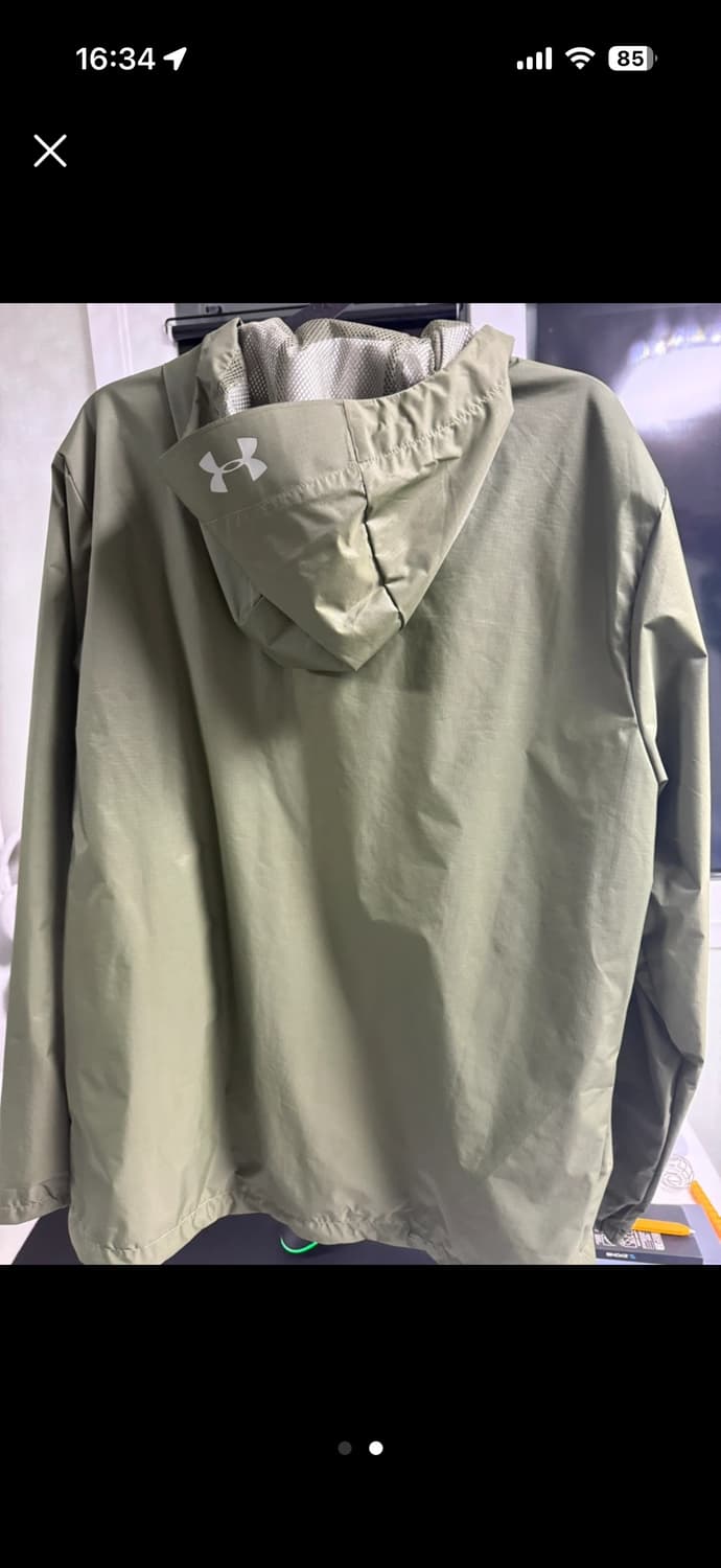 언더아머 카키 바람막이 L  상품이미지2