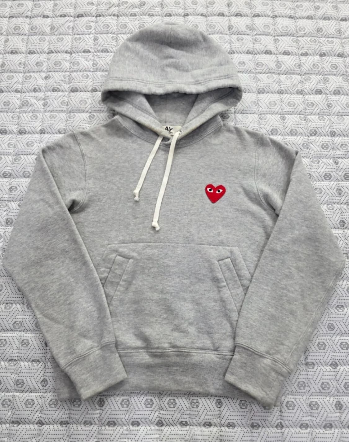 꼼데가르송 PLAY 하트 로고 후드티 ~55 상품이미지4