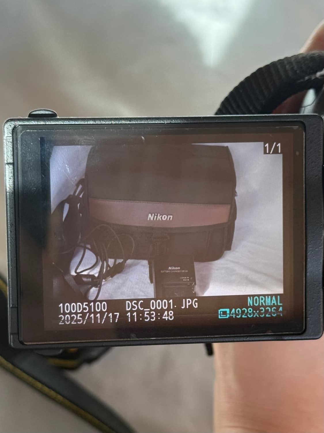 니콘 D5100 + 18-55 VR 세트 판매합니다 상품이미지8