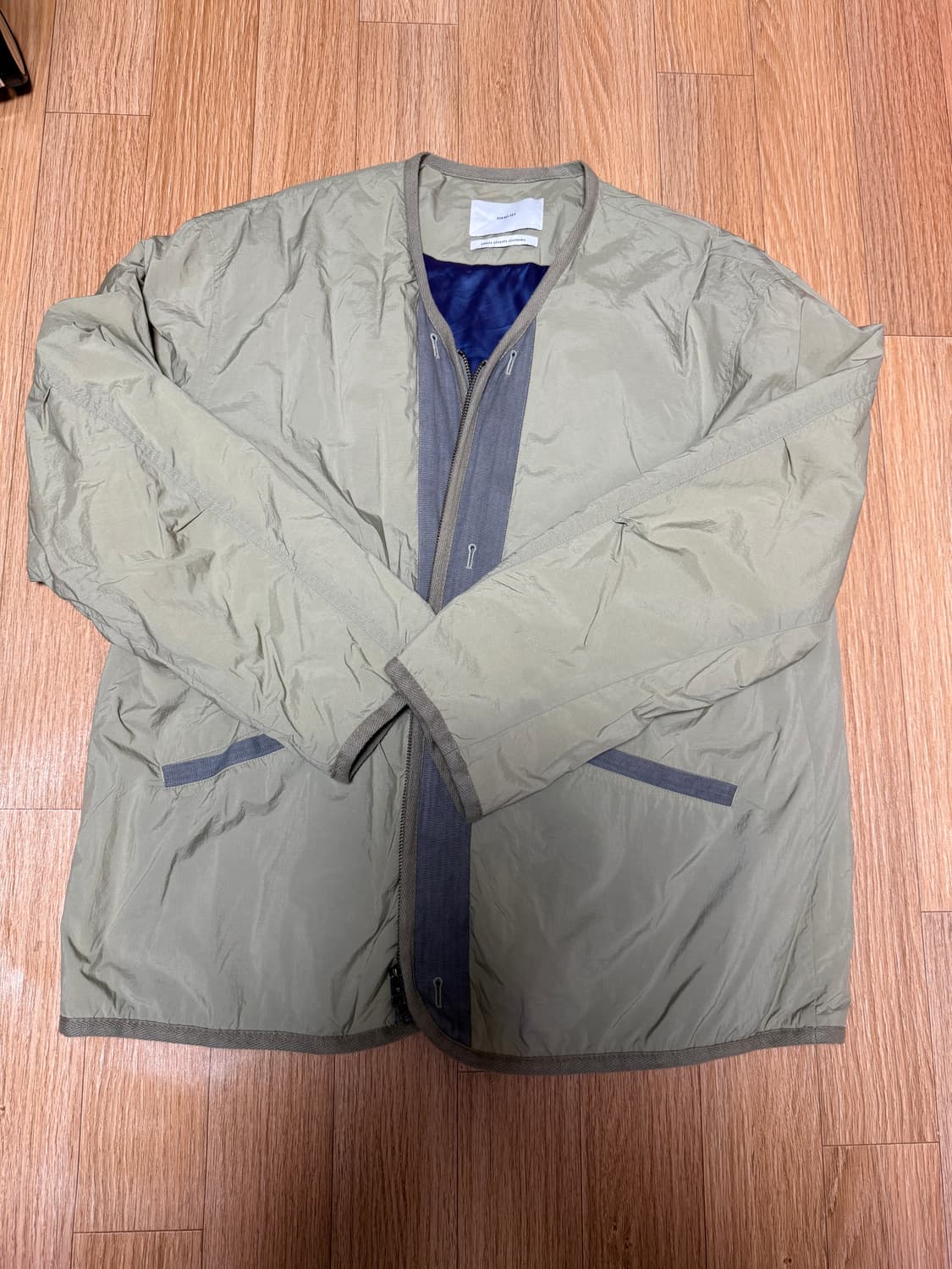 아워셀브스 라이너 자켓 2사이즈 팝니다. 상품이미지1