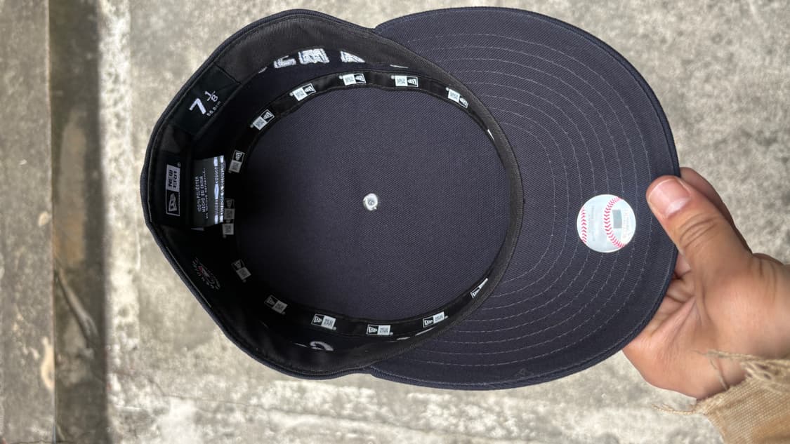 뉴에라 MLB 뉴욕 양키스 프리 커브드 필박스 캡 네이비 상품이미지3