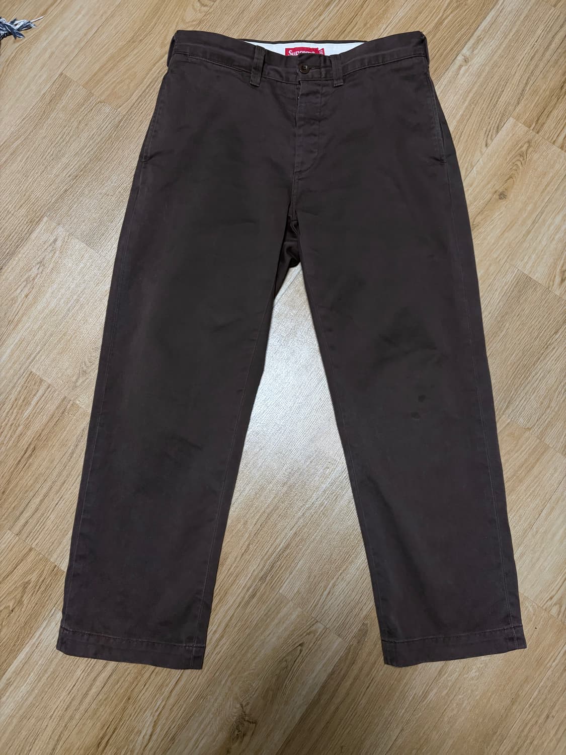 슈프림 핀업 치노 팬츠 브라운 상품이미지2