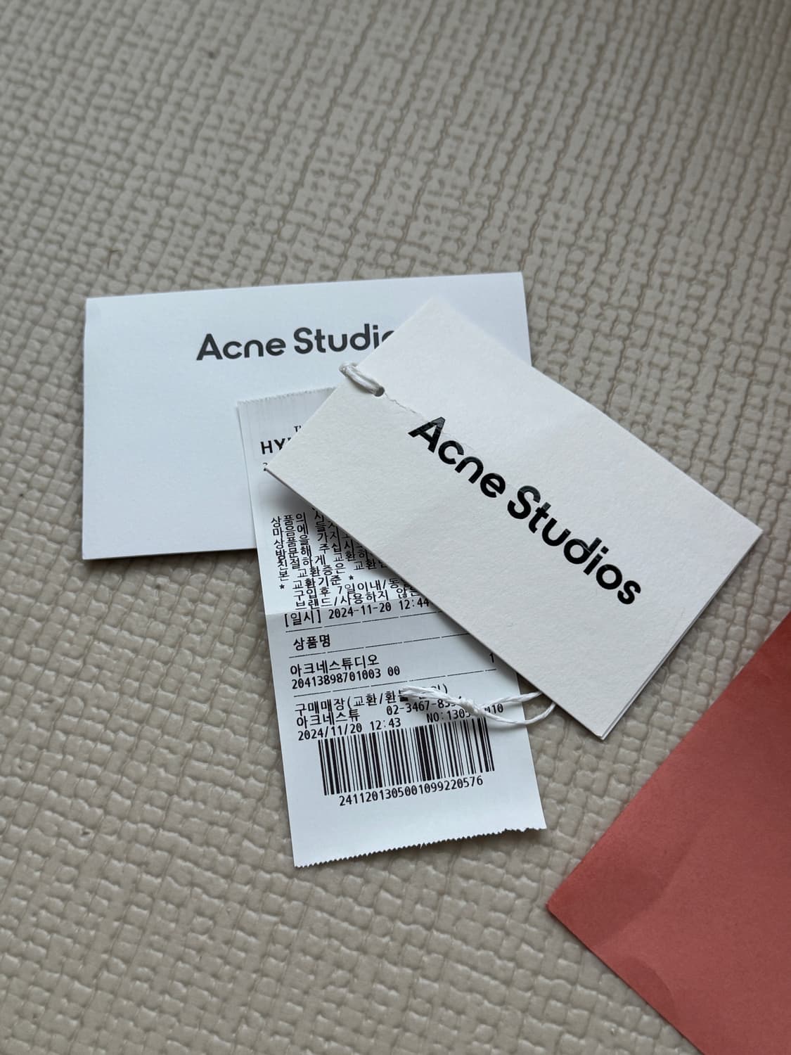 아크네스튜디오 머플러 풀박스 상품이미지4