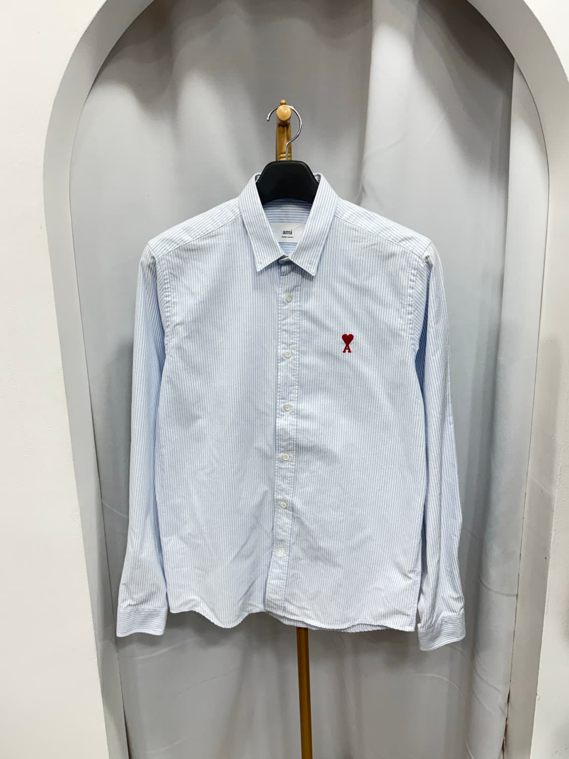 아미 스몰로고 스트라이프 셔츠 39사이즈 상품이미지1