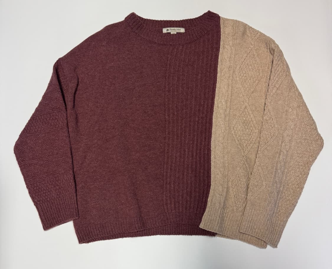 여성 써스데이아일랜드 컬러 블록 풀오버 라운드넥 니트 상품이미지1