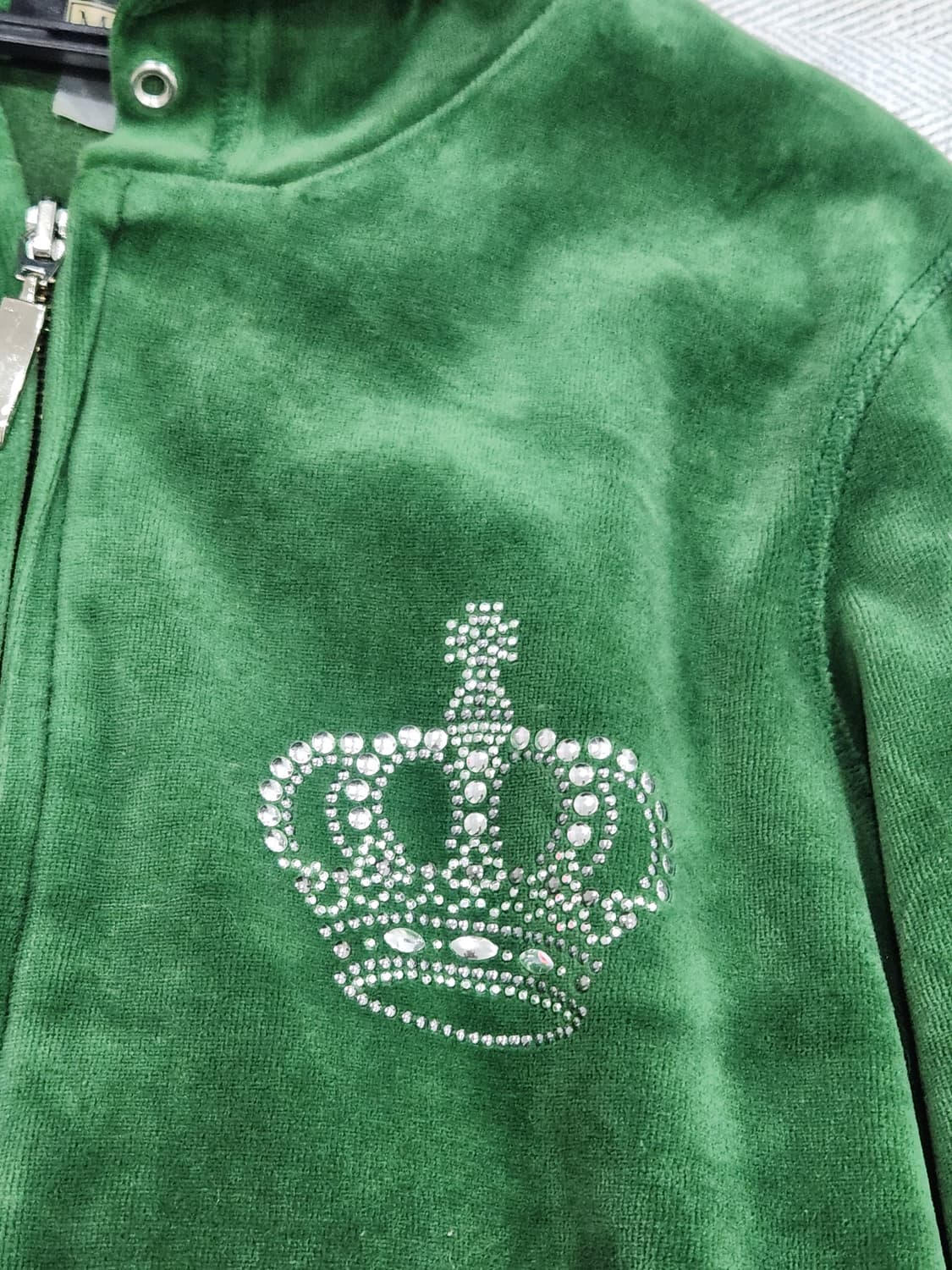 [M] 메들린 벨벳 왕관 큐빅 후드집업 M 그린 상품이미지5