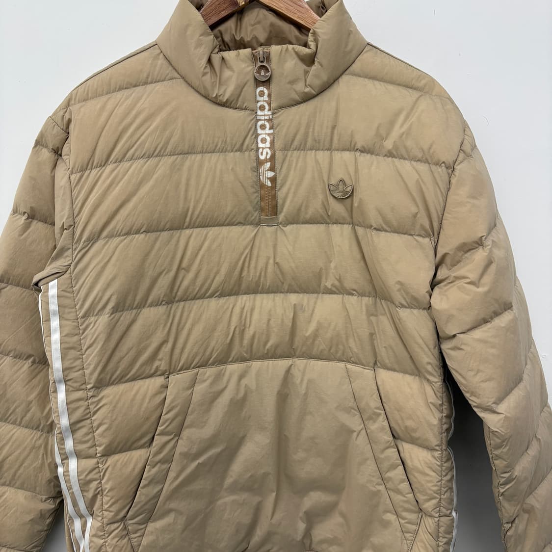 아디다스 하프넥 패딩 점퍼 베이지 공용L 상품이미지2