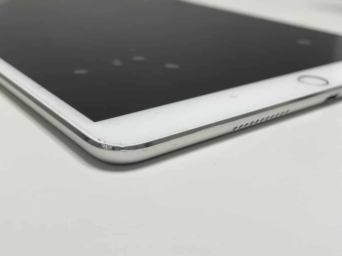 아이패드프로 10.5 2세대 256GB 실버(반품 불가) 상품이미지4