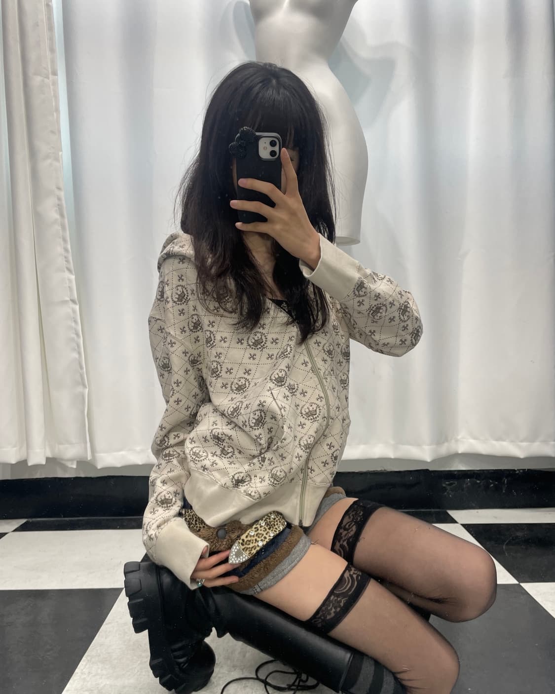 🎸베이지 크라운 패턴 후디🎸 상품이미지4