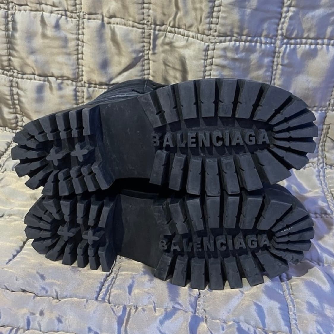 [43]발렌시아가 컴뱃 스트라이크 부츠 상품이미지2