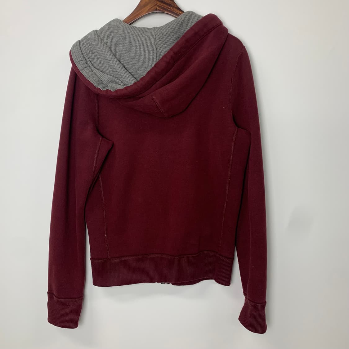 아베크롬비 y2k 와투케 버건디 아방핏 후드집업 상품이미지3