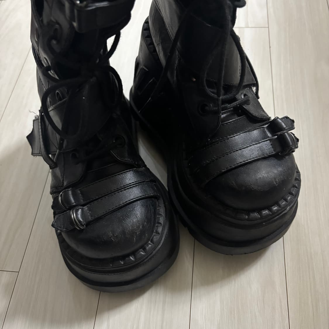 데모니아 스톰프 240 250 상품이미지3