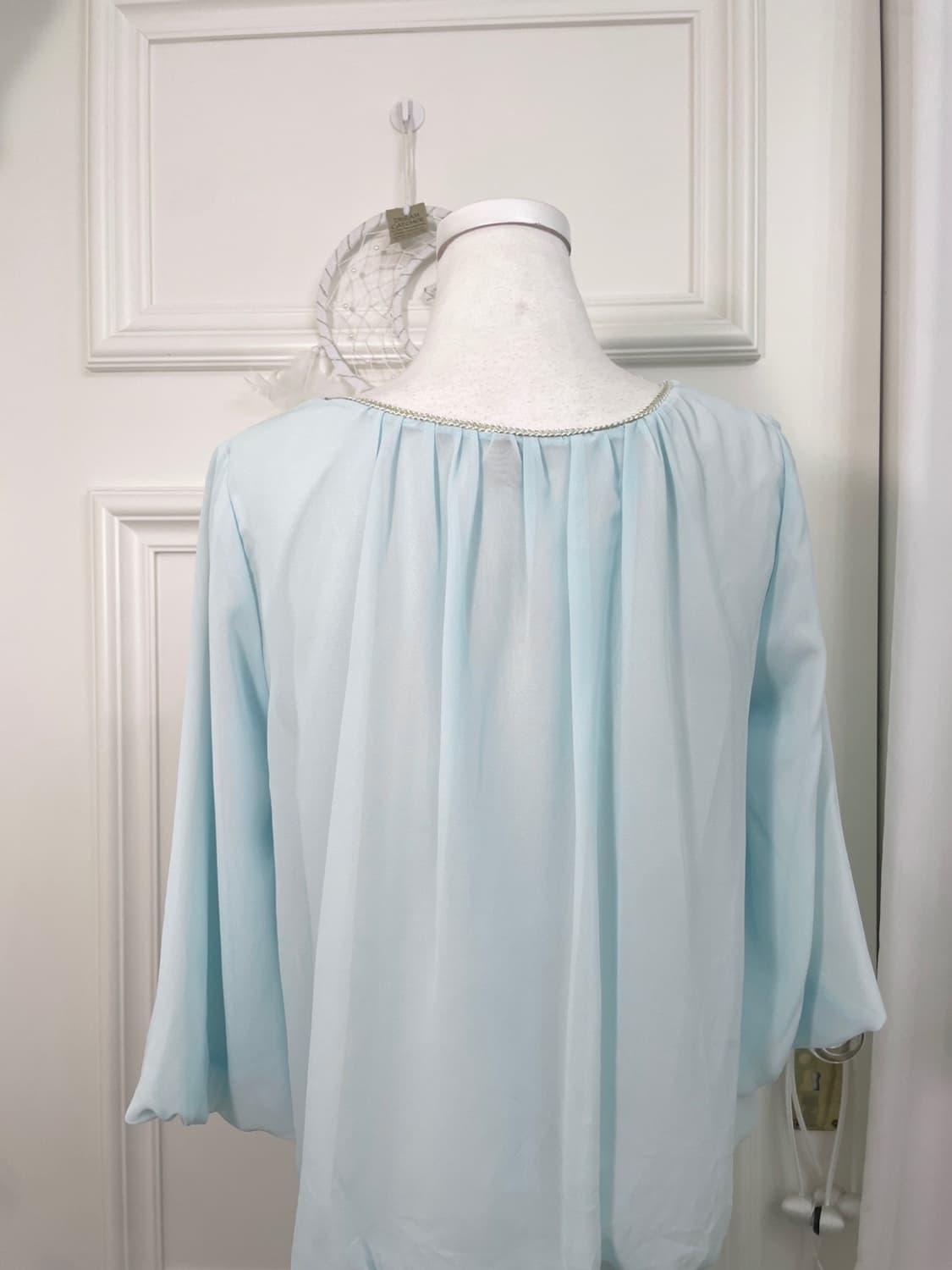 sky blue shirring loose summer blouse 상품이미지4