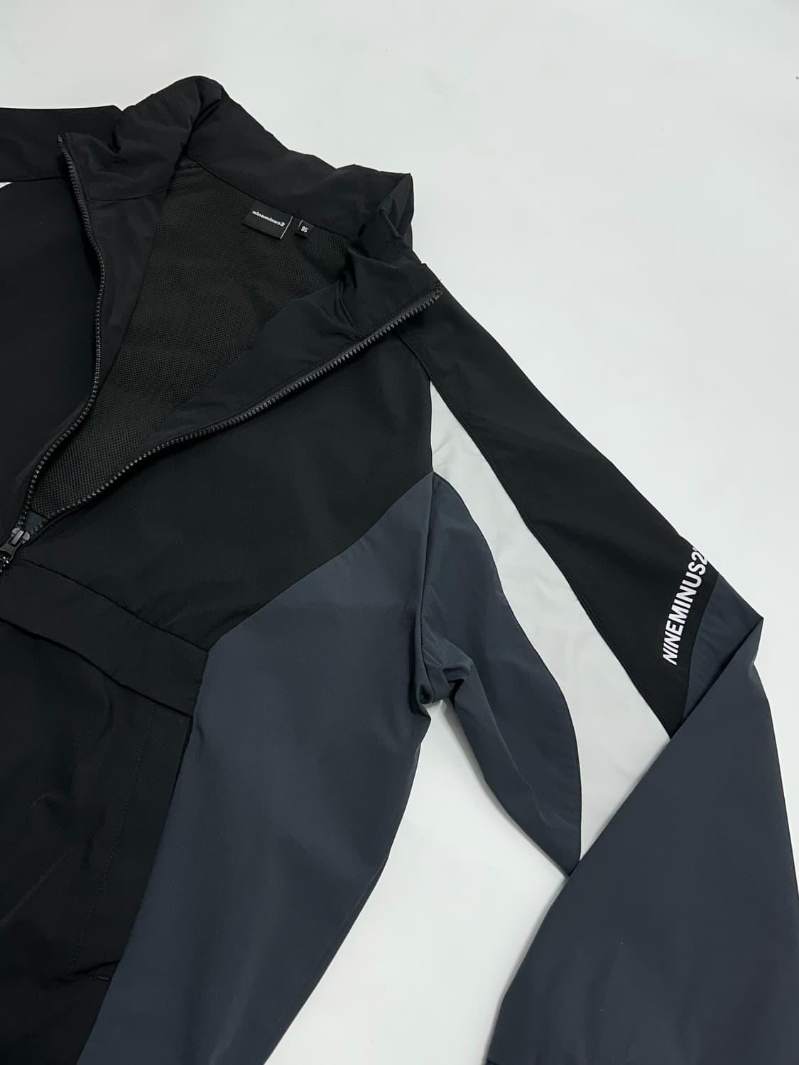 nineminus2 투웨이 우븐 바람막이 자켓 상품이미지5