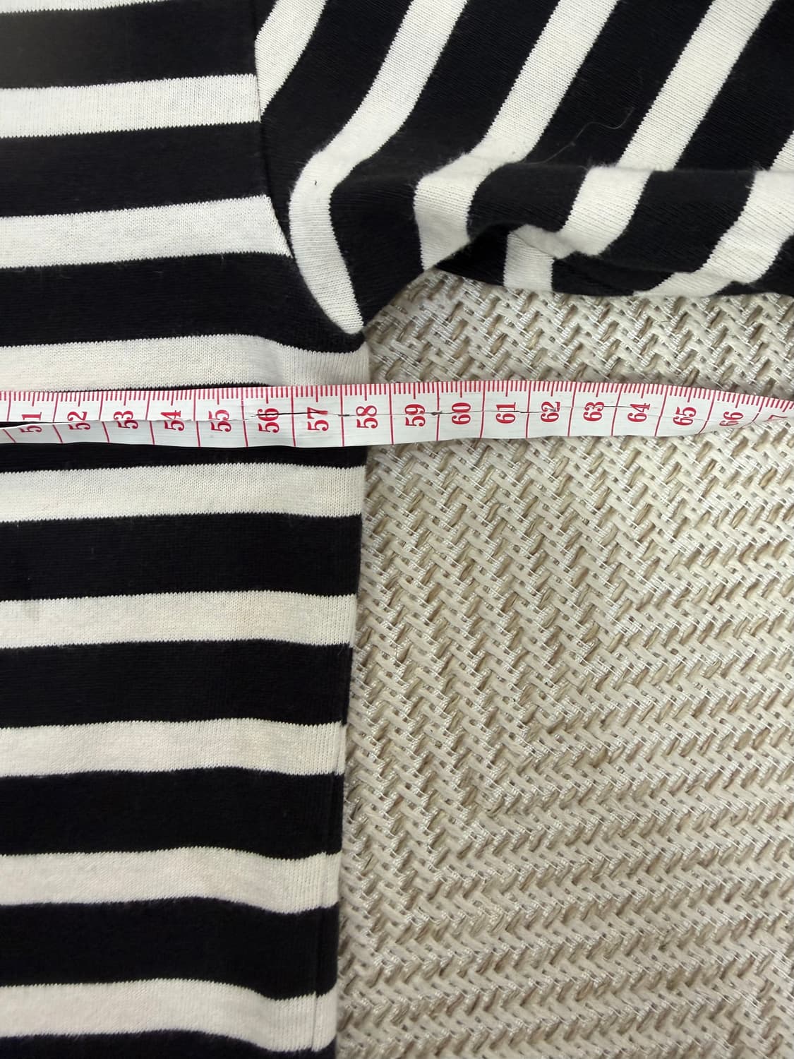 정품) 준지 오버핏 자수 레터링 긴팔티 44 상품이미지9