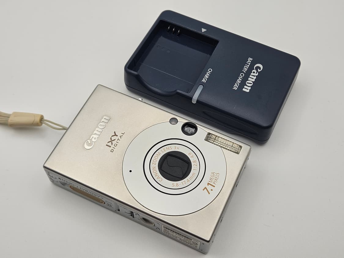 캐논 ixy10 (익서스70) 빈티지디카 A급 상품이미지1