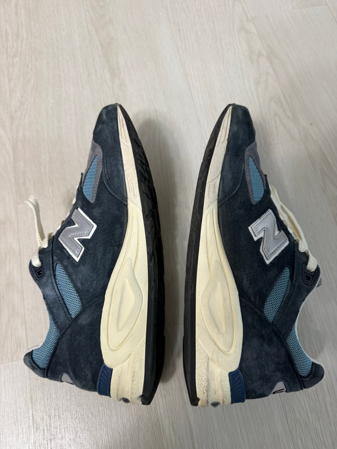 뉴발란스 990V2 캐슬락 네이비 280 상품이미지2