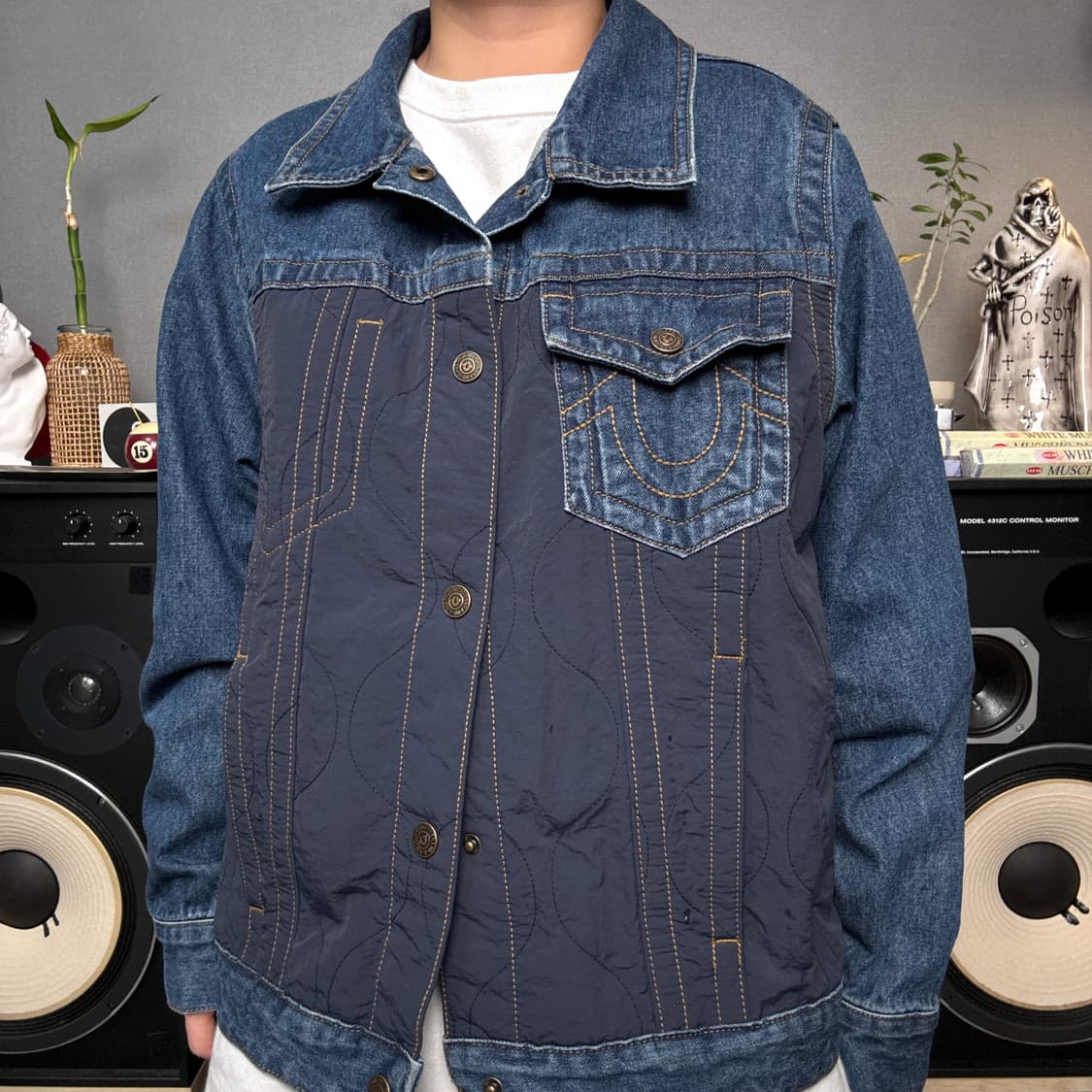 트루릴리전 퀄팅 데님트러커자켓 상품이미지1