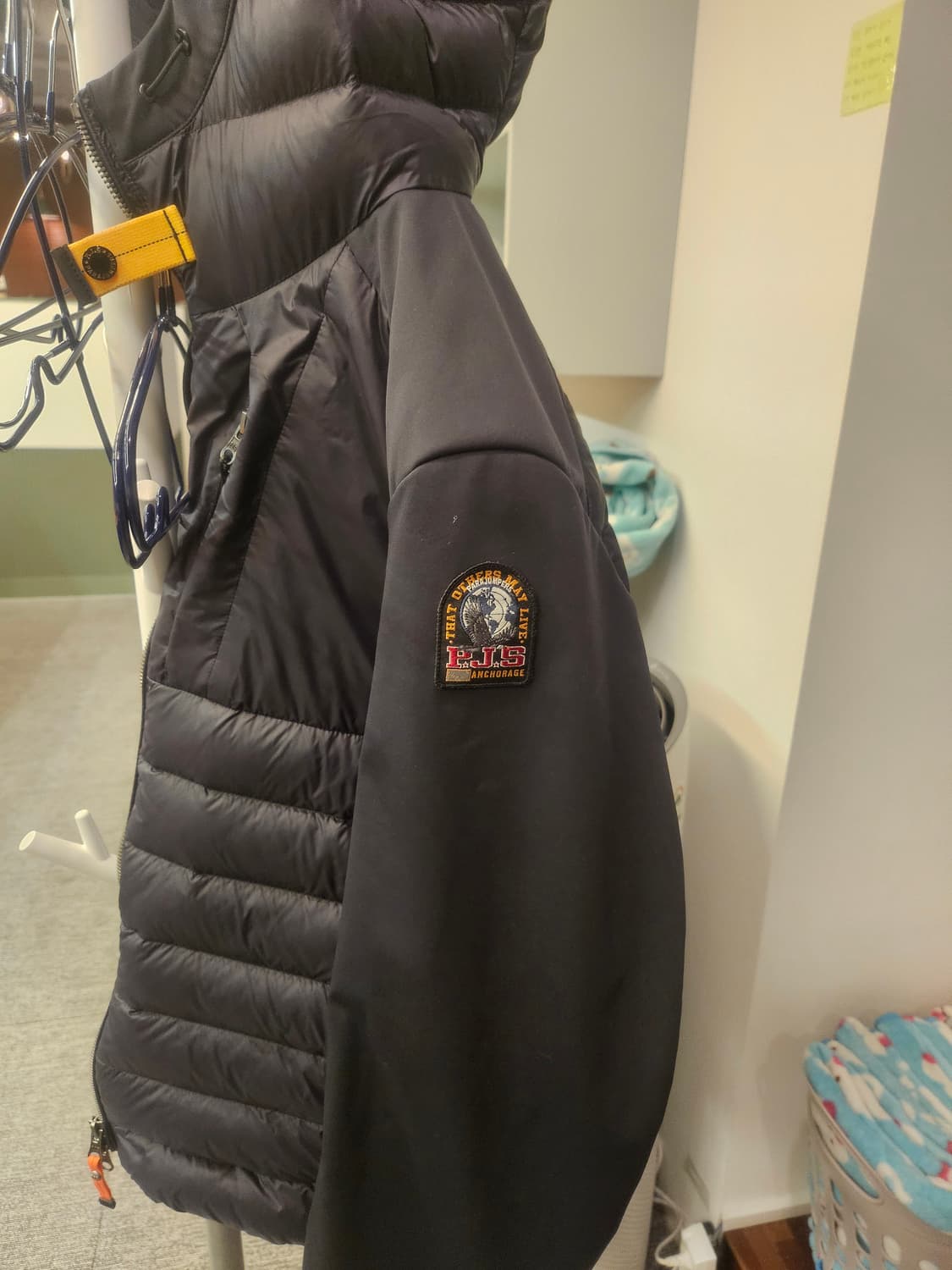 파라점퍼스 경량패딩 상품이미지2