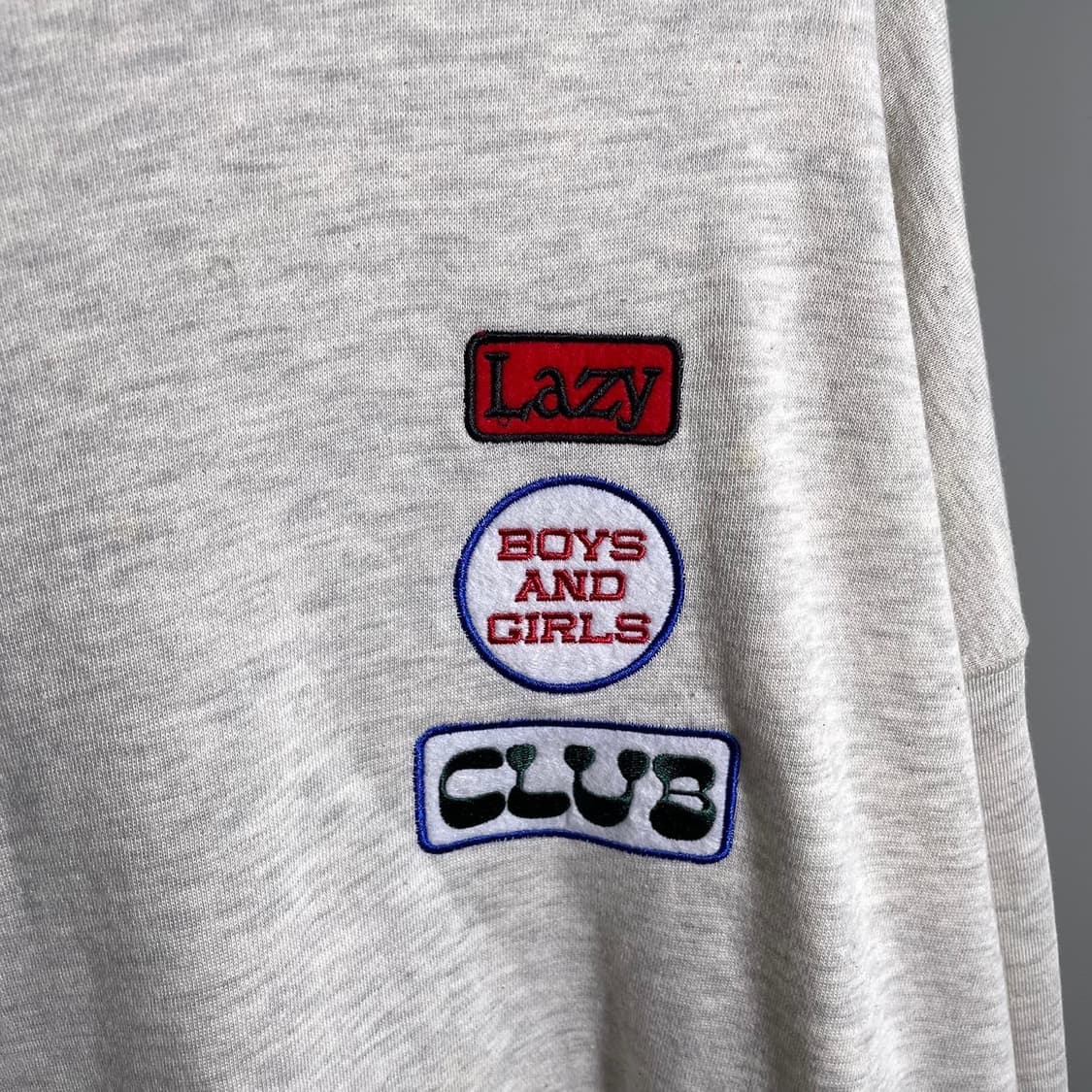 프릭스 스토어 패치 맨투맨 상품이미지3