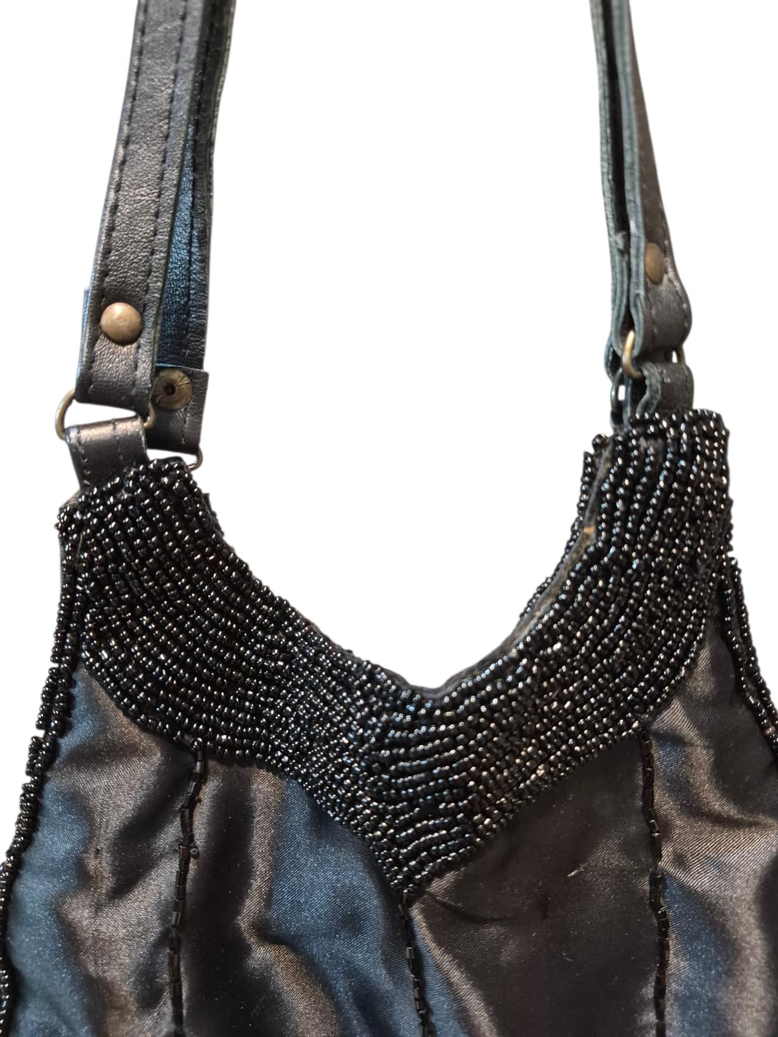 iBLUES 블랙 새틴 비즈 숄더백 태슬 장식 Y2K 상품이미지4
