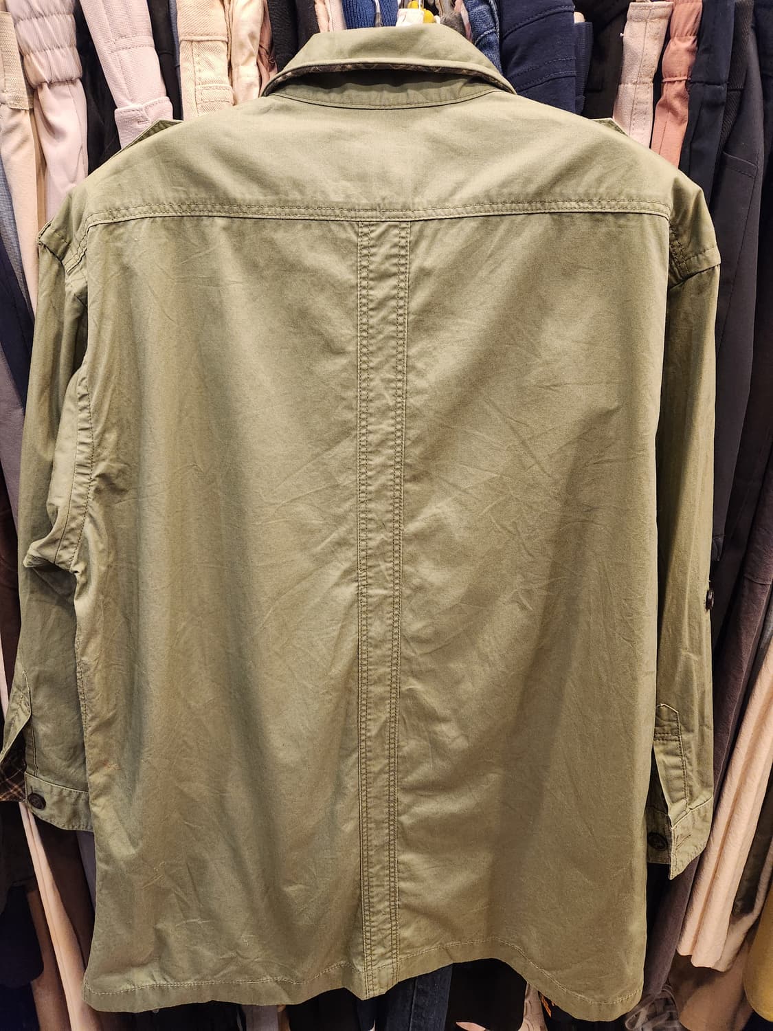 버버리 블랙라벨 카키 야상 셔츠  상품이미지7