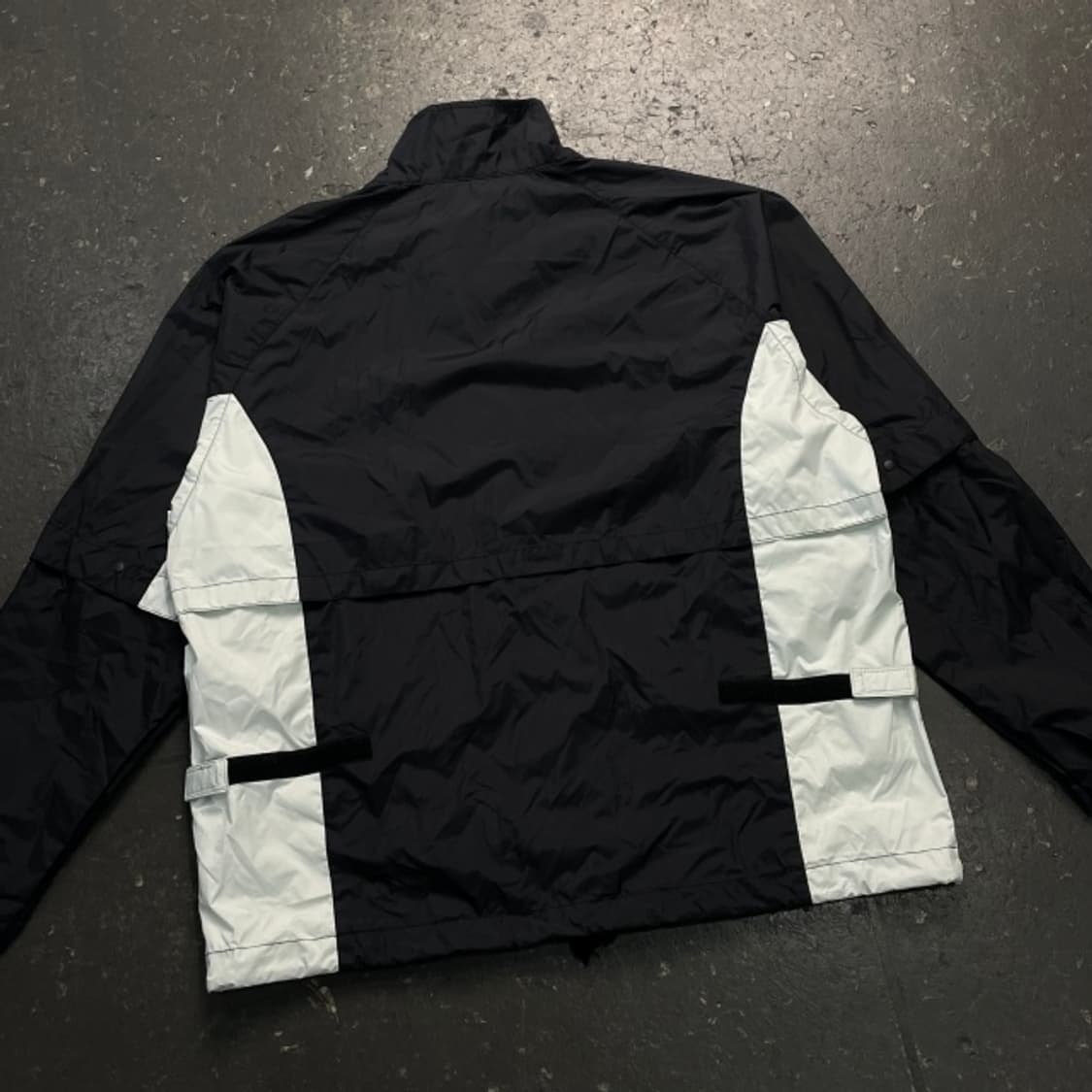 100 미즈노 반팔 절개 바람막이 상품이미지6