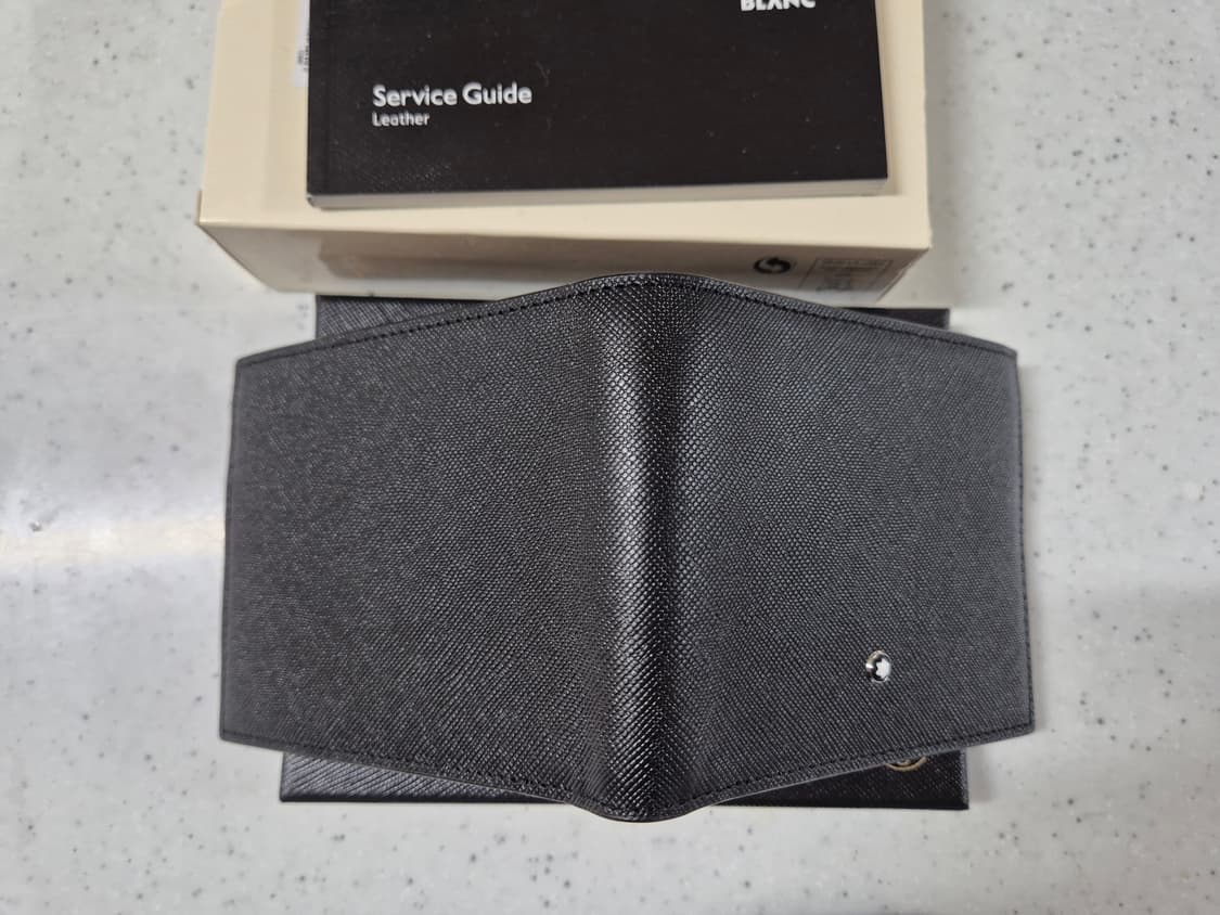 (새상품) 몽블랑 반지갑 사토리얼 8cc 113211 상품이미지4