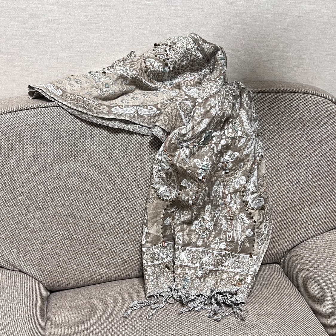 APPLIQUE PAISLEY MUFFLER 머플러 상품이미지2