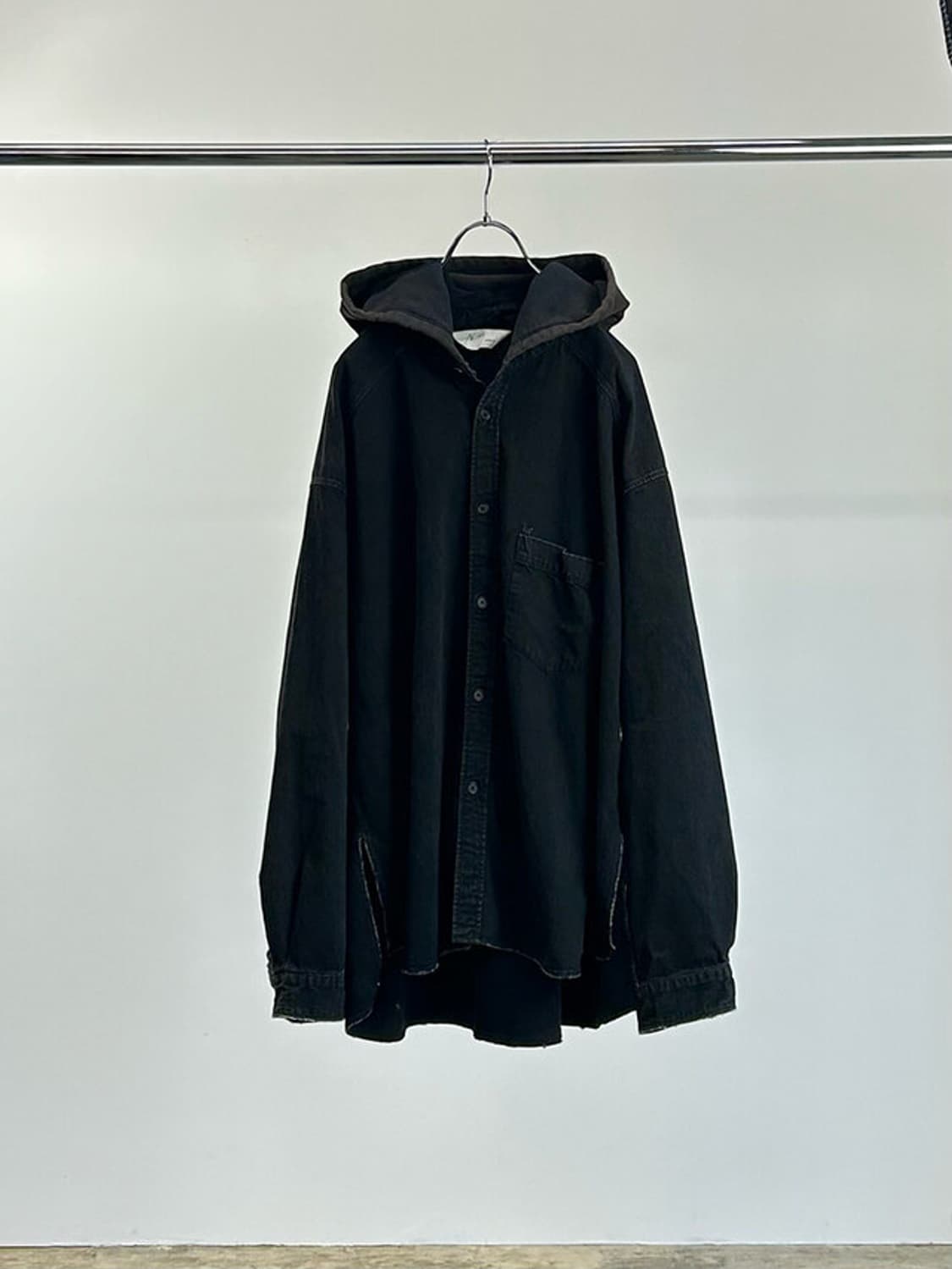 안셀름 25fw 데님 후디 셔츠 블랙 상품이미지1