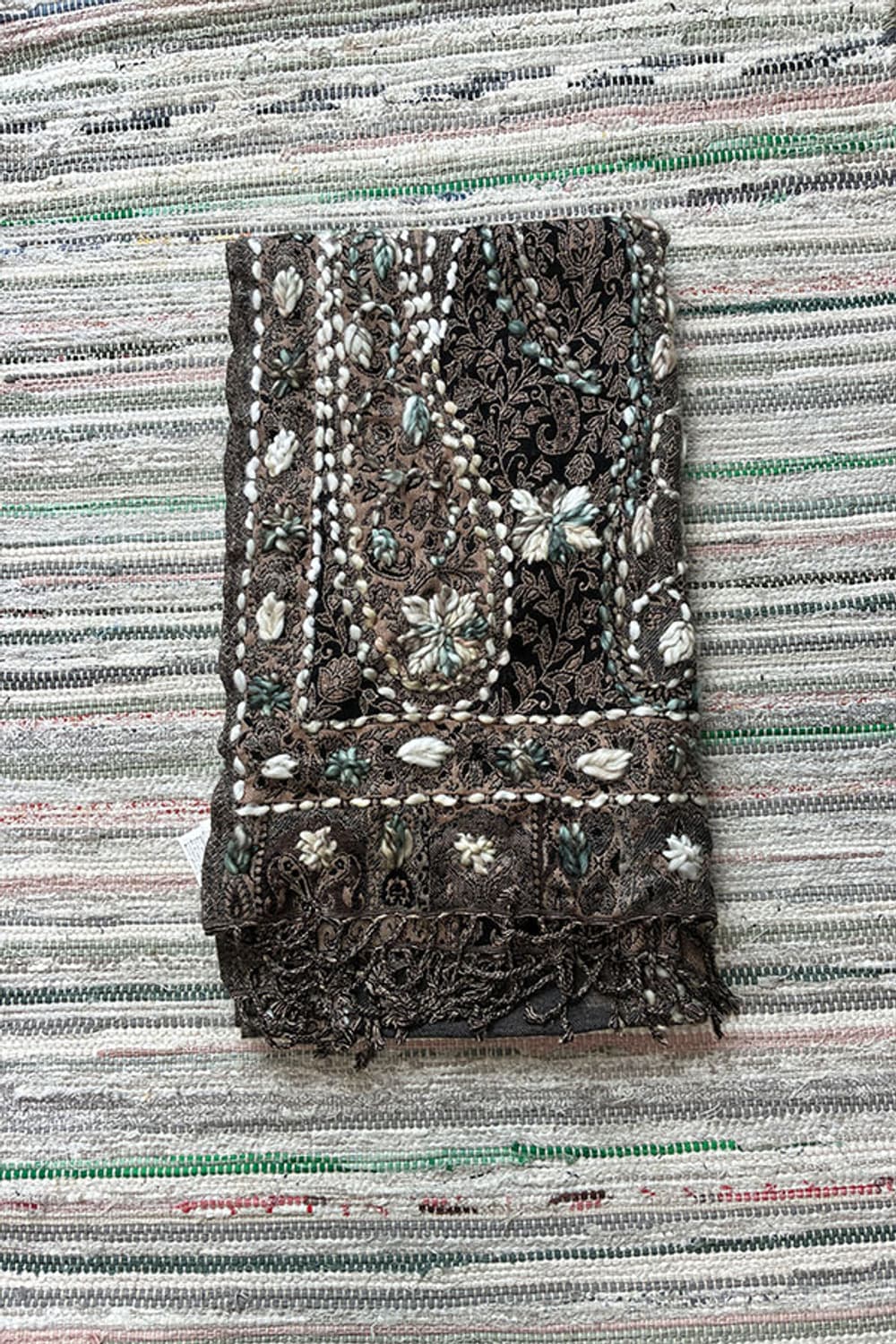 Brown Embroidered Boho Scarf 상품이미지3