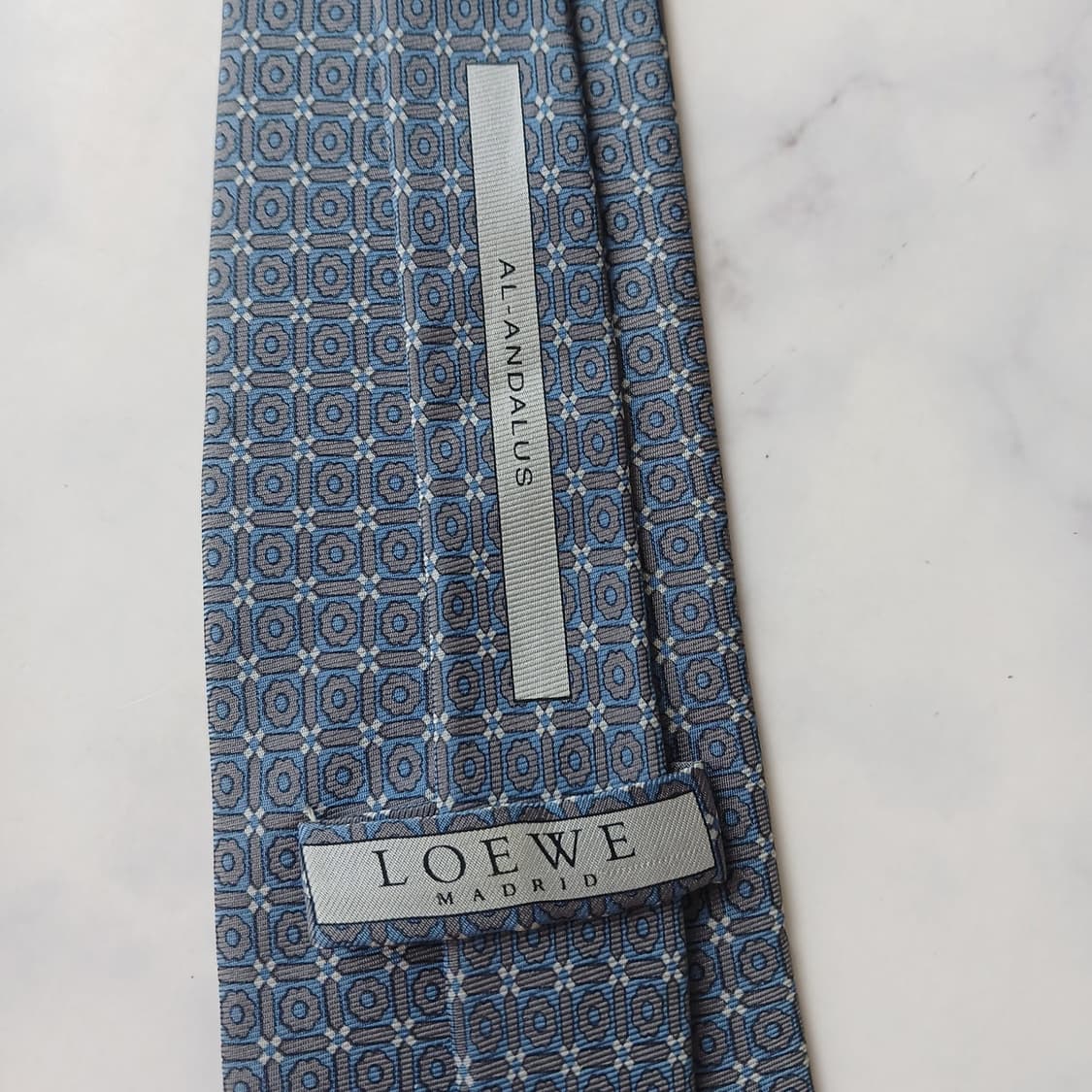 LOEWE 로에베 블루 기하 패턴 넥타이 9cm A+~A등급 E1162
 상품이미지8