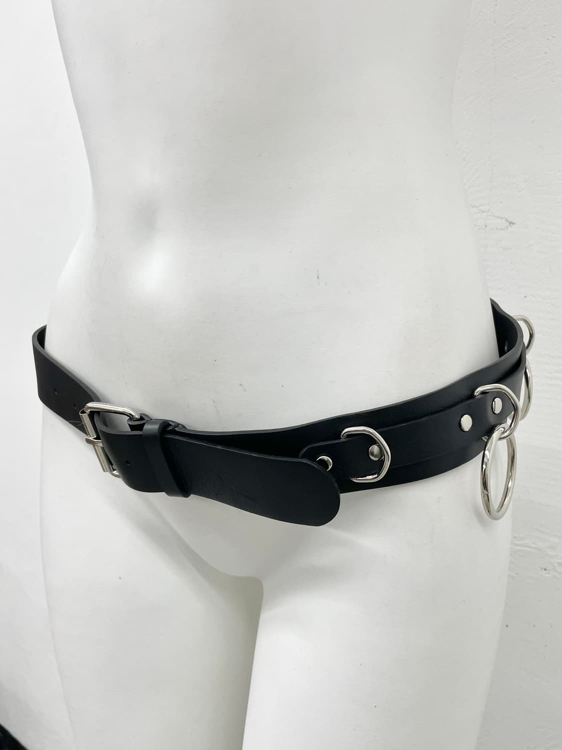 리얼레더 써클 링 드롭 버클 벨트 상품이미지2