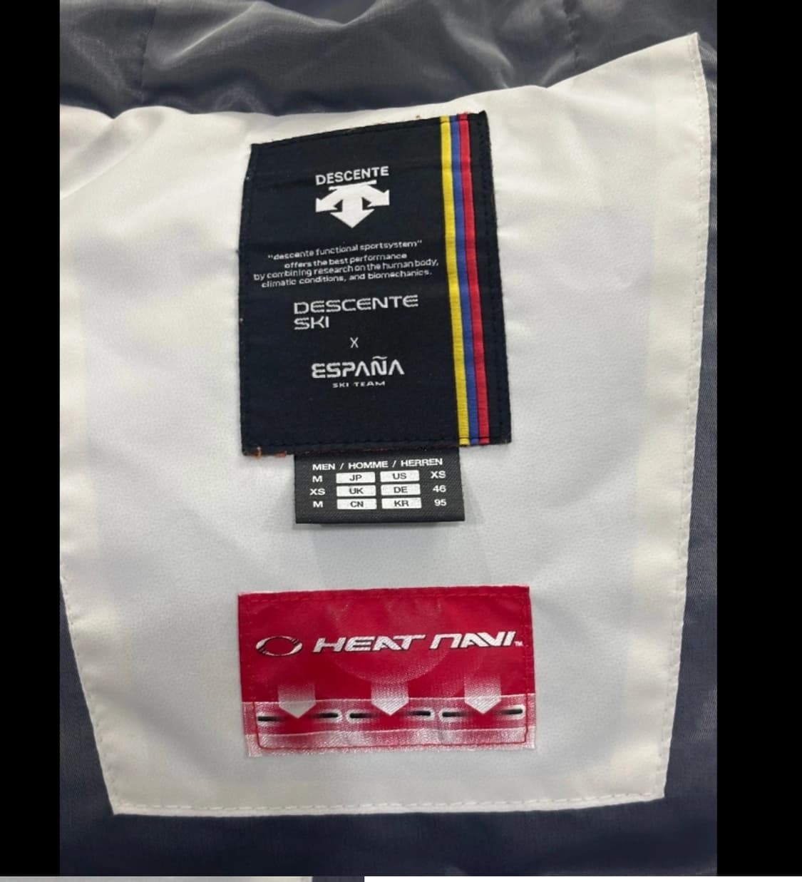 데상트 아우디 패딩 조끼 95 상품이미지5