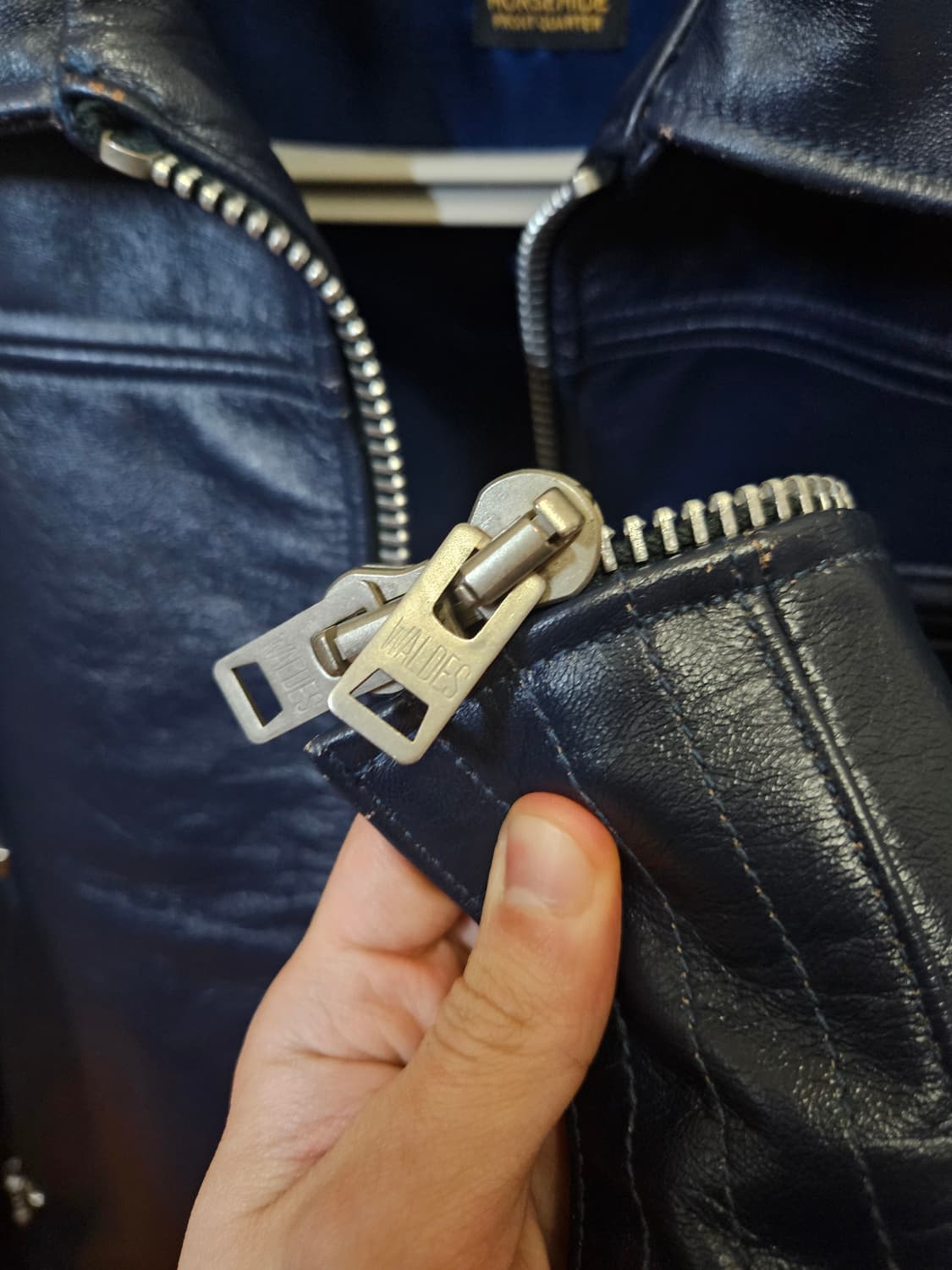 95 M) 디아프바인 로저 홀스하이드 딥 블루 말가죽 레더자켓 상품이미지3