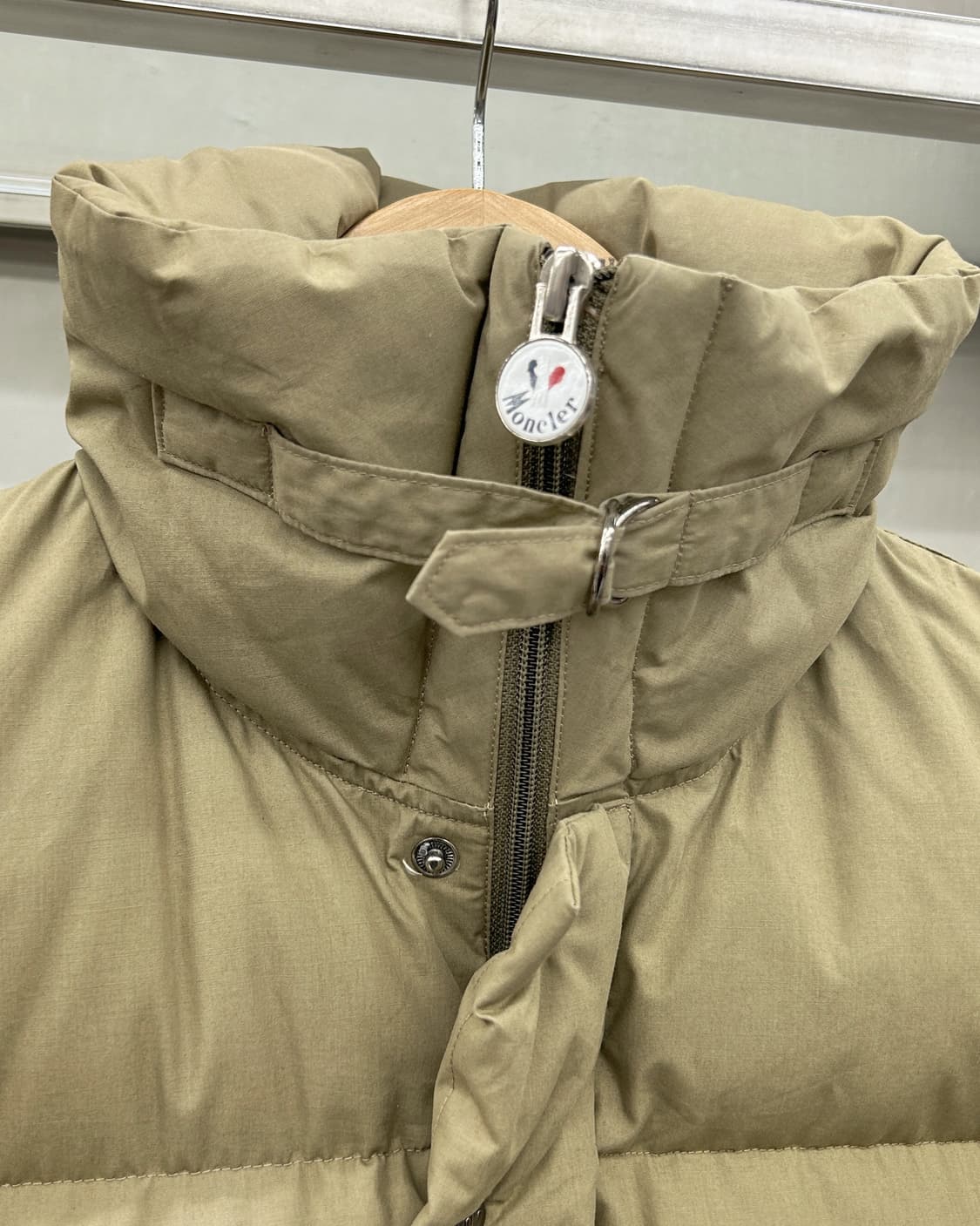 몽클레어 90s 아카이브 스키웨어 구스다운 패딩 점퍼 베이지 상품이미지4
