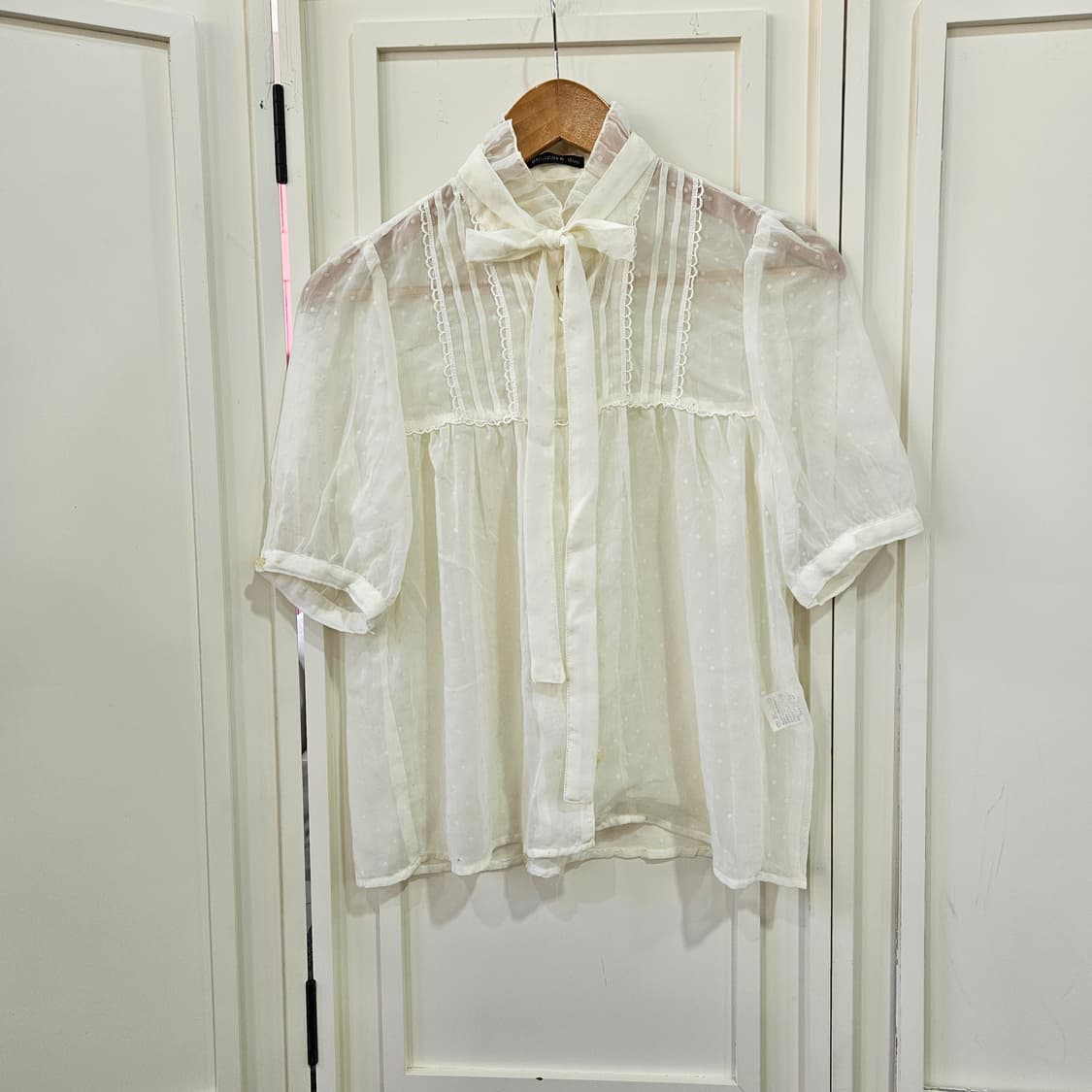 도트 시스루 리본 블라우스 상품이미지1