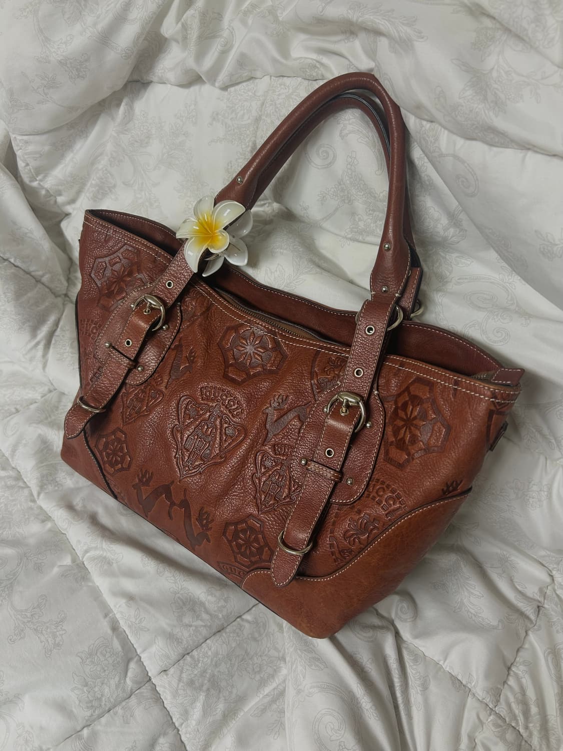 초레어‼️)) Gucci 가죽 엠보싱 빈티지 토트백 브라운 상품이미지1