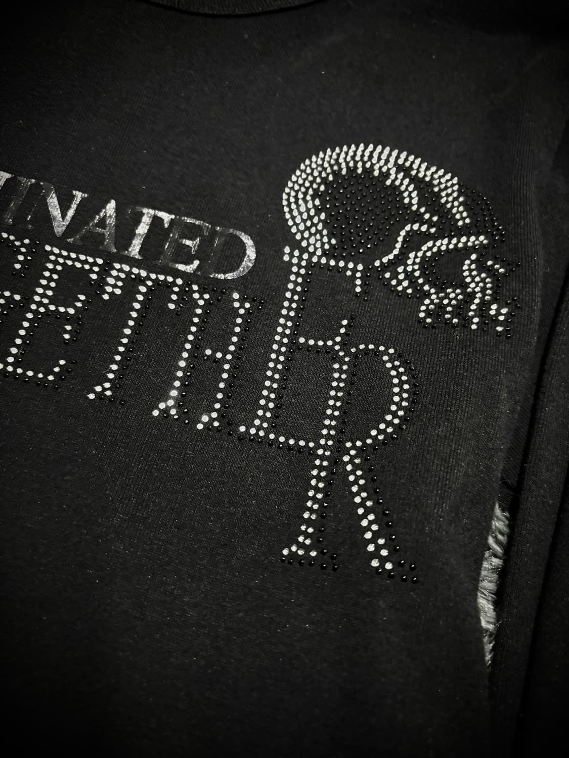 In The Attic 스컬 큐빅 롱슬리브 상품이미지4