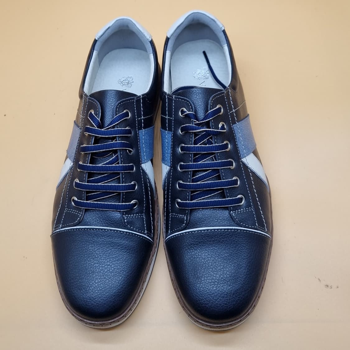 바찌 남성가죽스니커즈 270. 상품이미지2