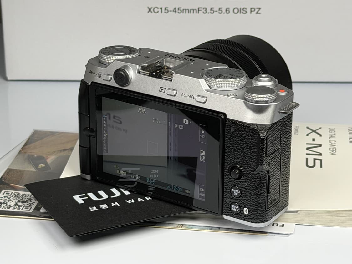 후지필름 X-M5, XC 15-45mm F3.5-5.6 OIS PZ 렌즈 상품이미지9
