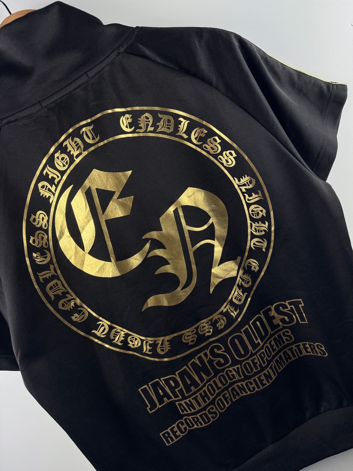 JPN Y2K 블랙골드 레터링 반팔져지1781 상품이미지4