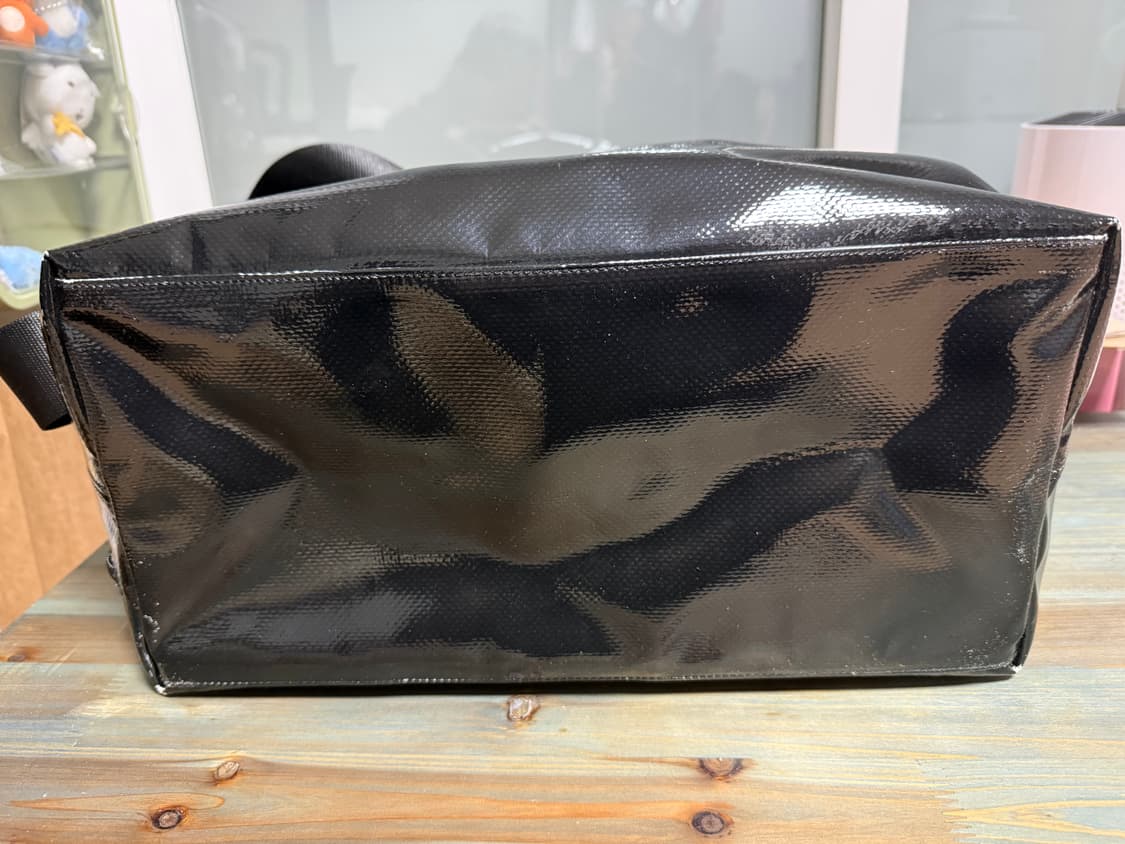 프라이탁 로이스 F45 올블랙 상품이미지6