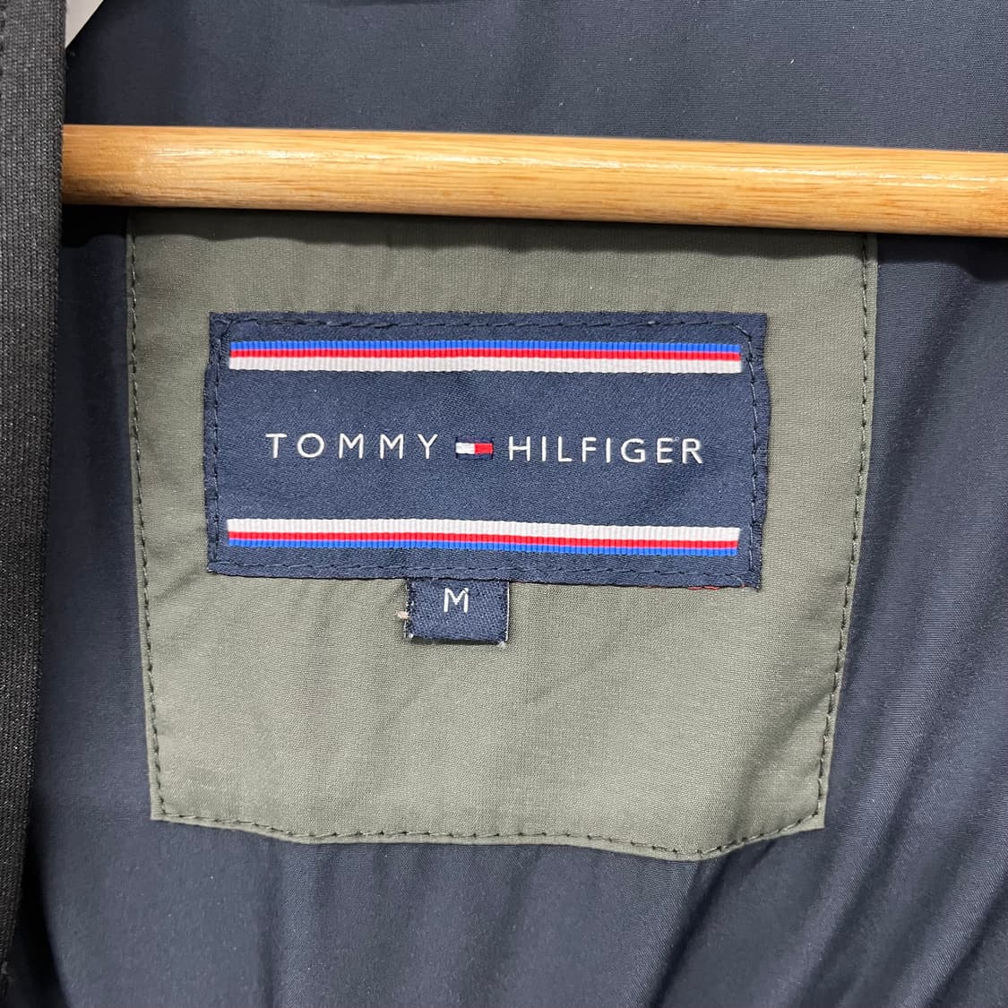 타미힐피거 후드 패딩 점퍼 카키 남 L 상품이미지5