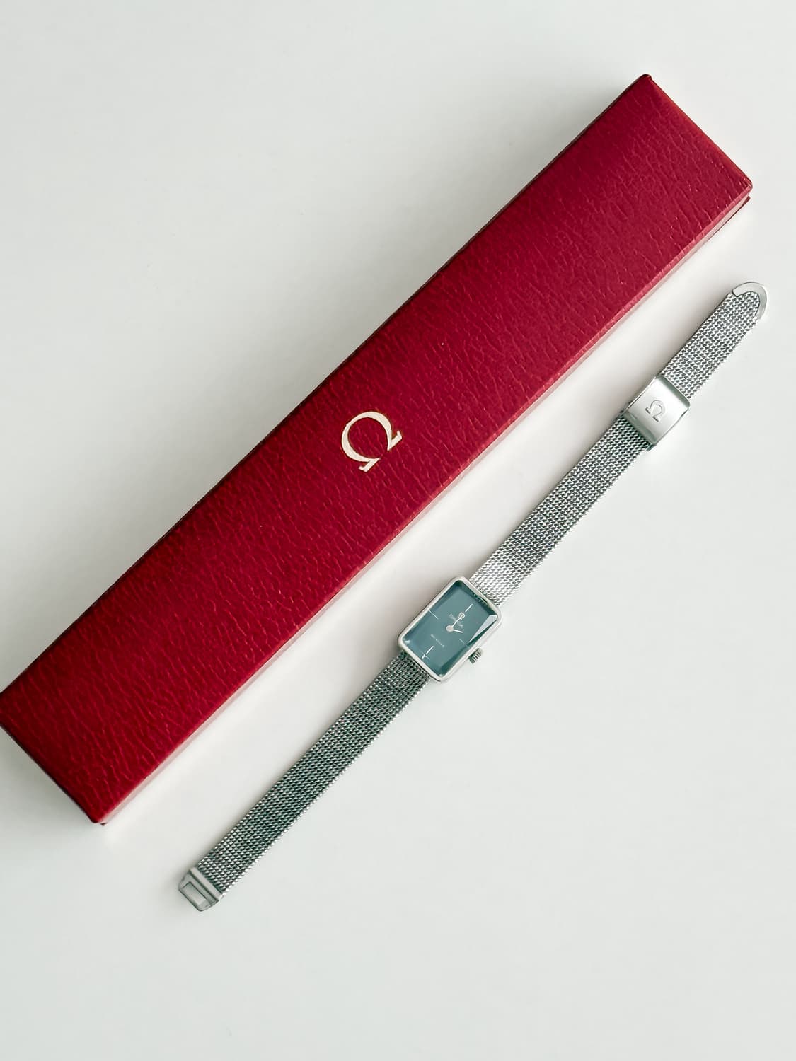 오메가 드빌 블루 다이얼 메쉬 브레이슬릿 시계 상품이미지10