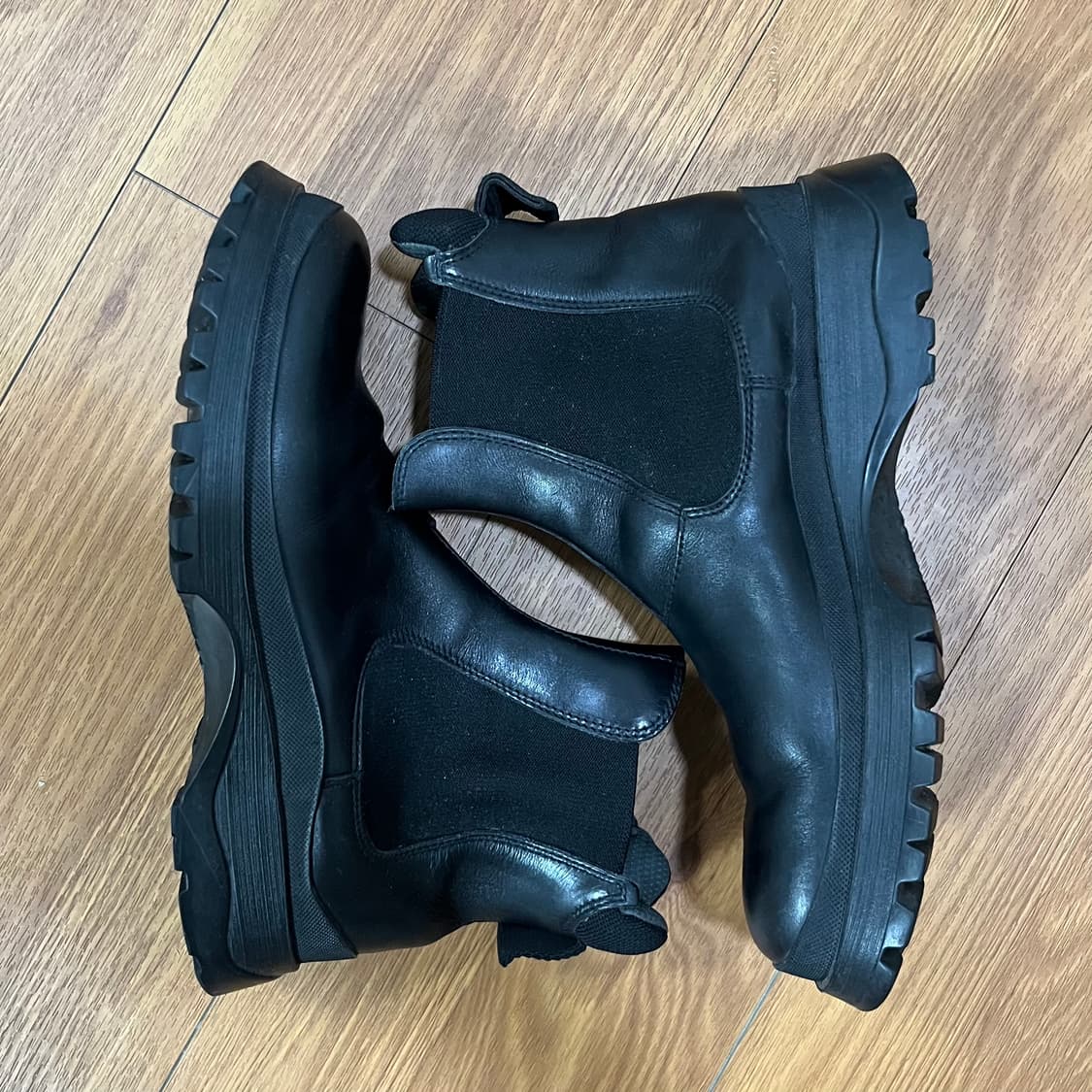 Prada Sports Brixxen Chelsea Boots 상품이미지3